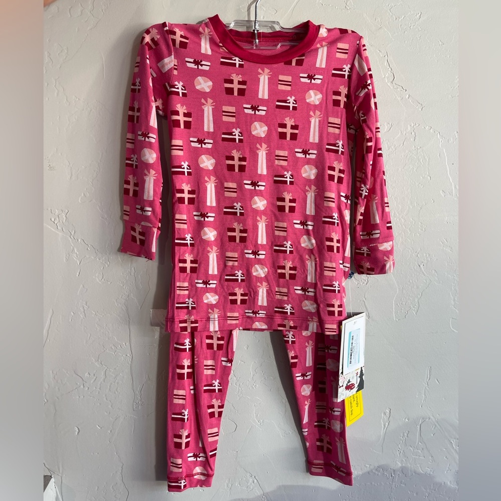 Kickee Pants Winter Rose Presents PJ Set NWT